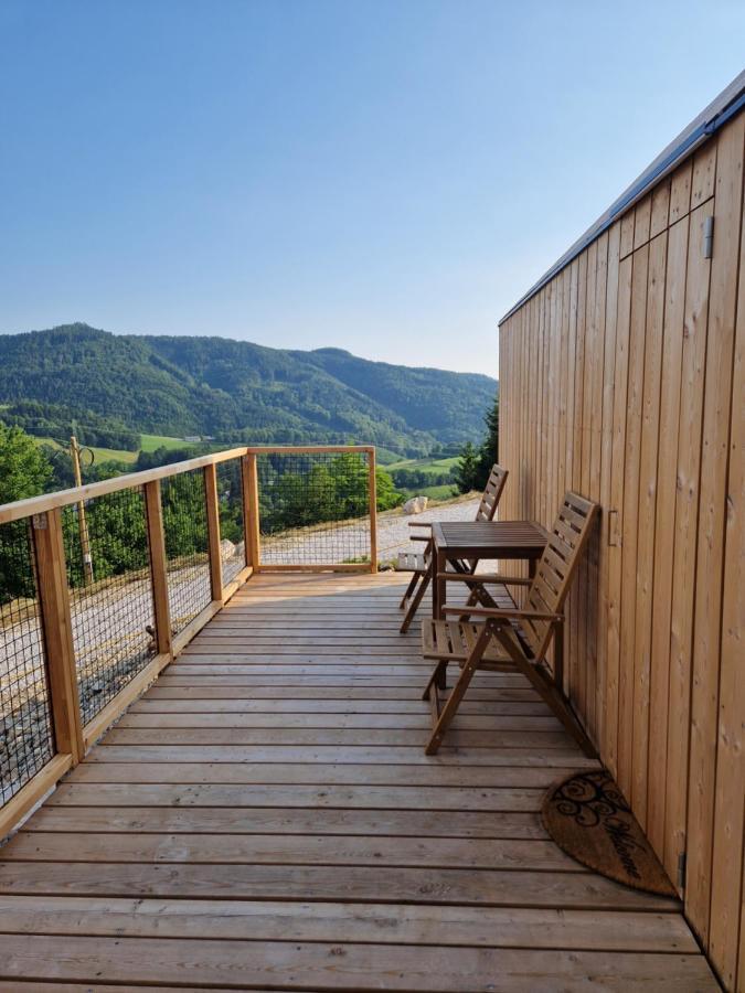 Hotel Golife Center Glamping Laze v Tuhinju Exterior foto